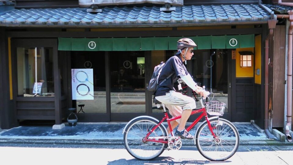 Buddhist shops and cycling